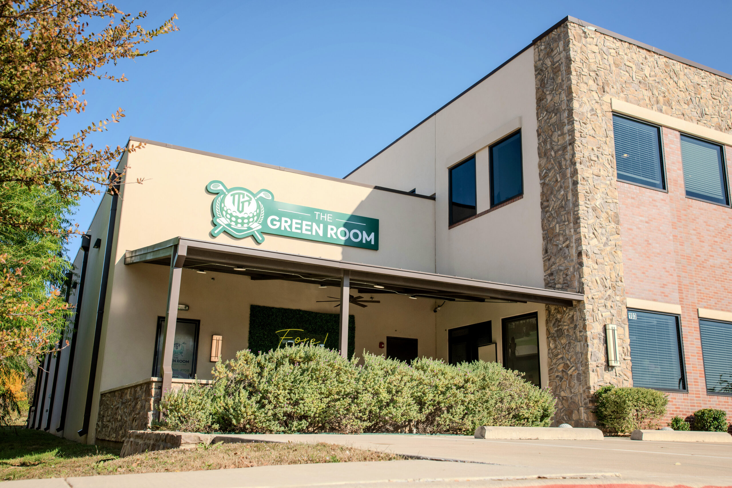 Green Room-3005